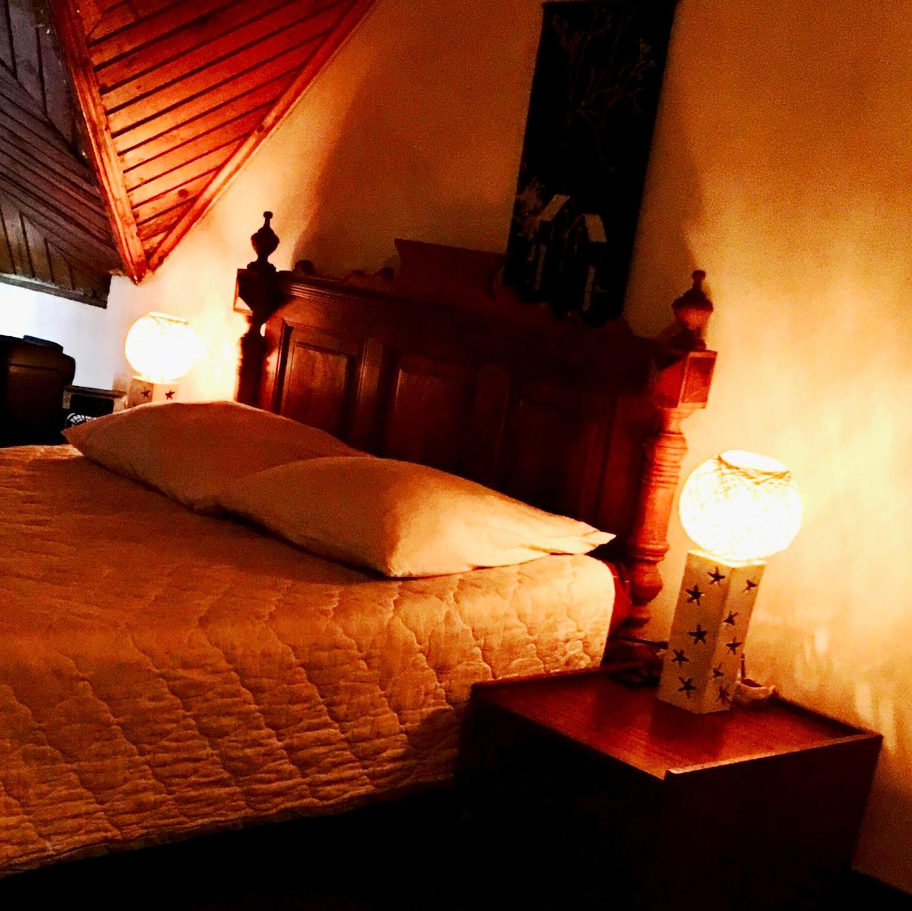 Le Fumoir Guest House Familiale Ανταναναρίβο Εξωτερικό φωτογραφία